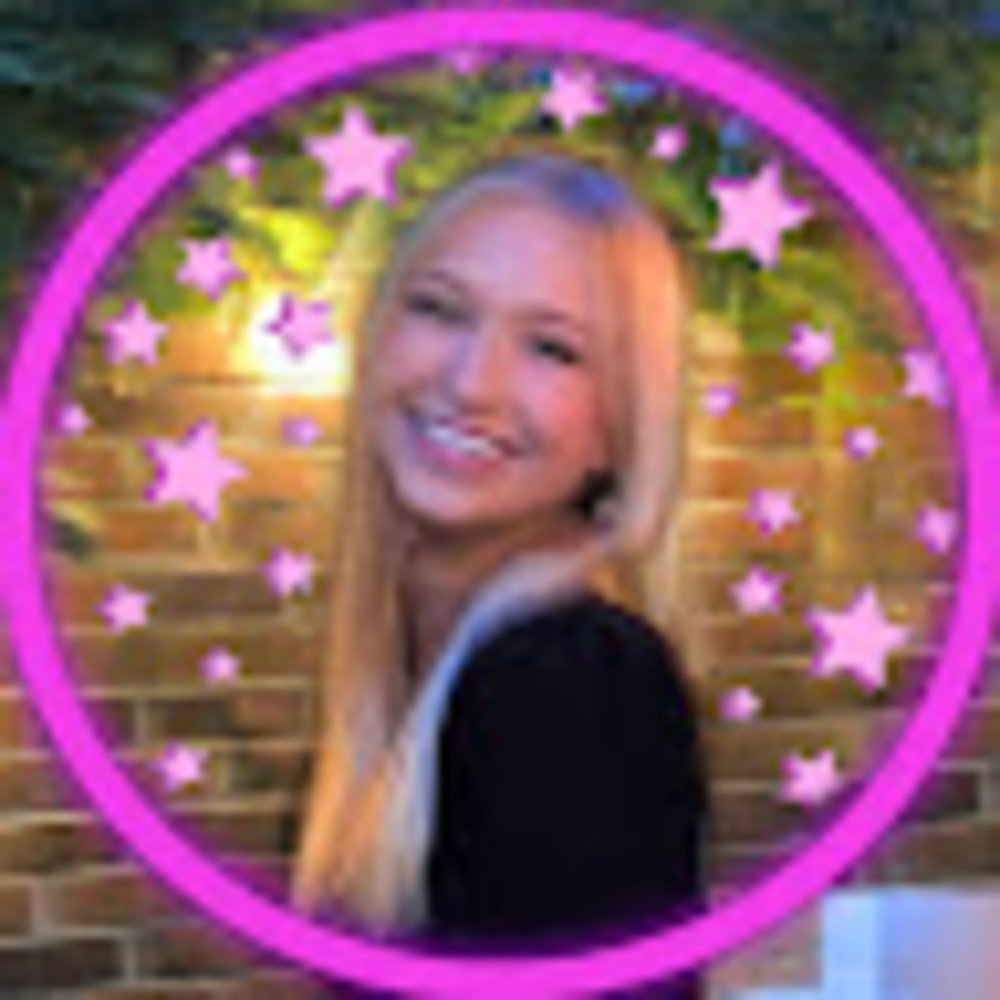 Meet your Posher, Claudia grace